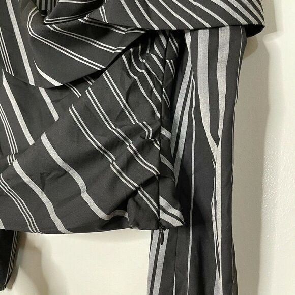 Intermix tonya black stripe off the shoulder long sleeve top size XS - Picture 6 of 9